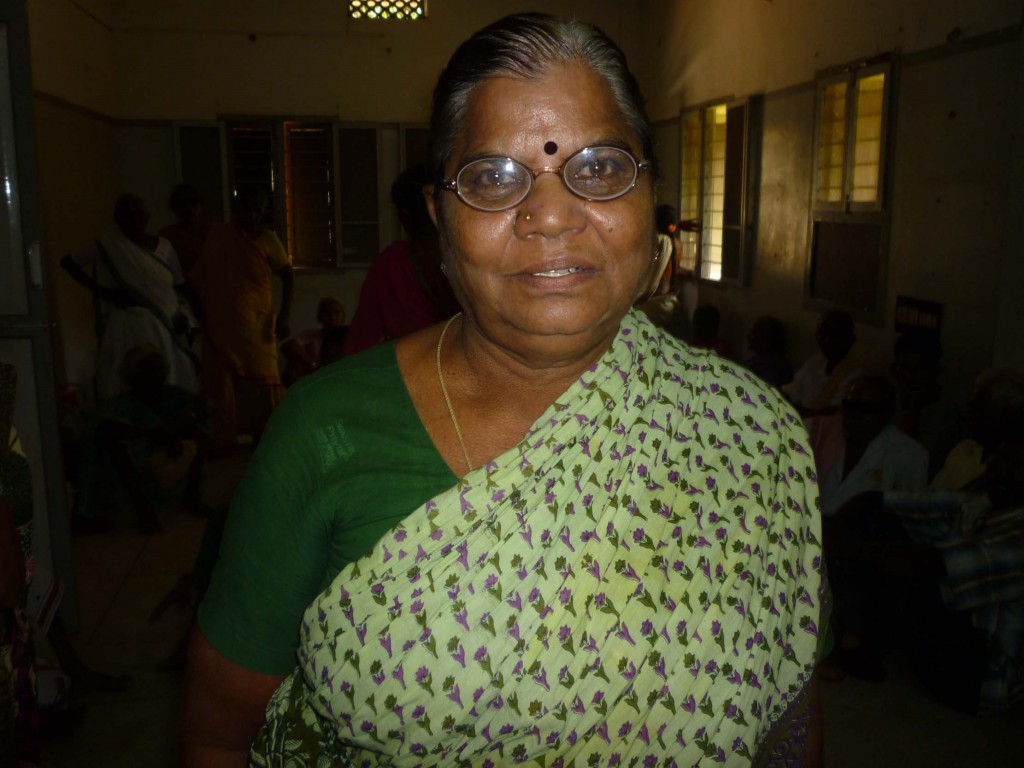 Kundram Lakshmi, 50